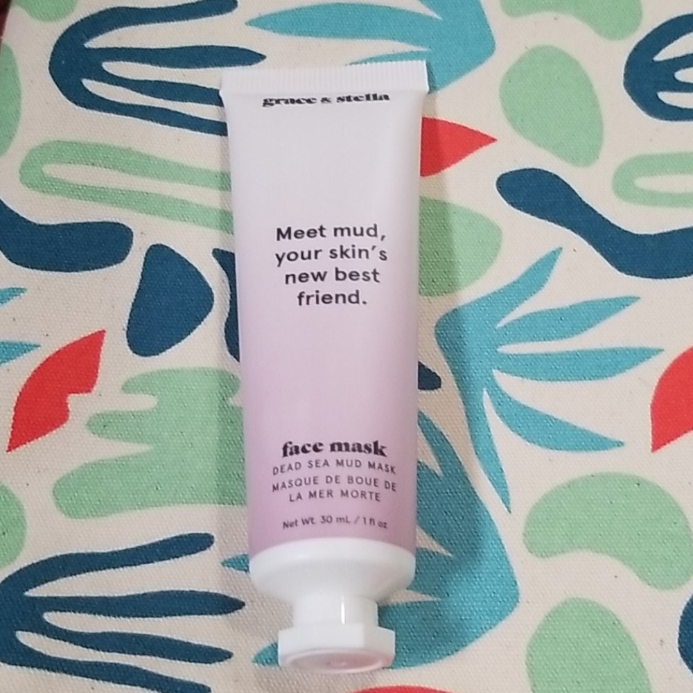 Grace& Stella mud mask